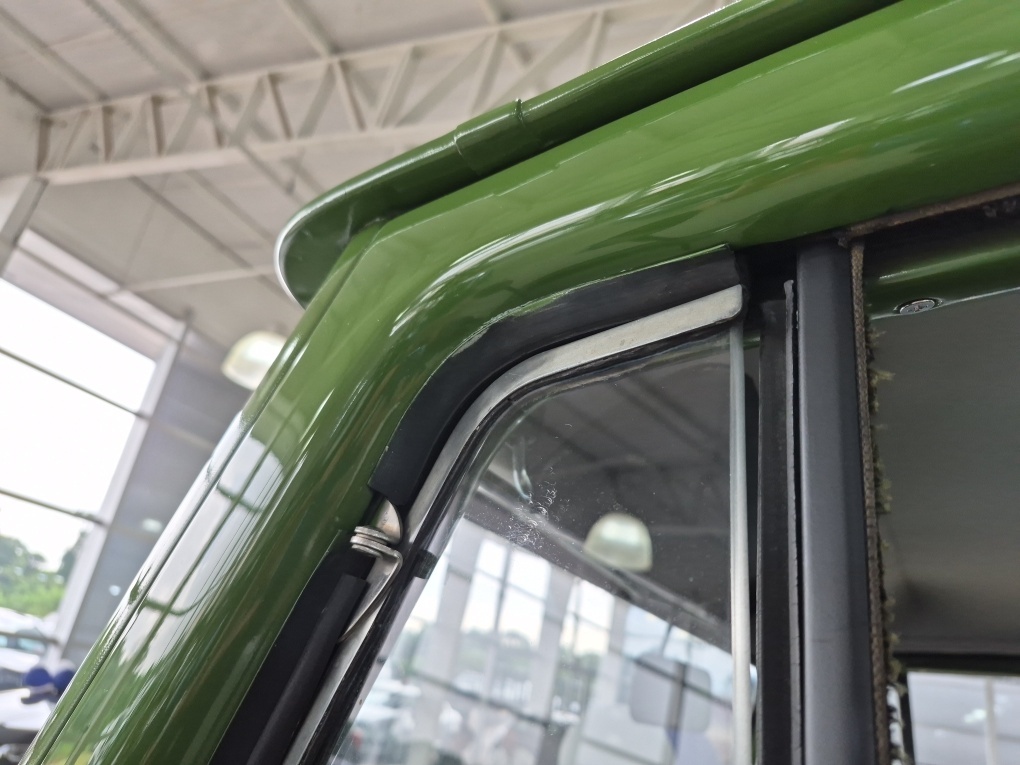 FORD F-75 2.3 4X2 PICK-UP MANUAL