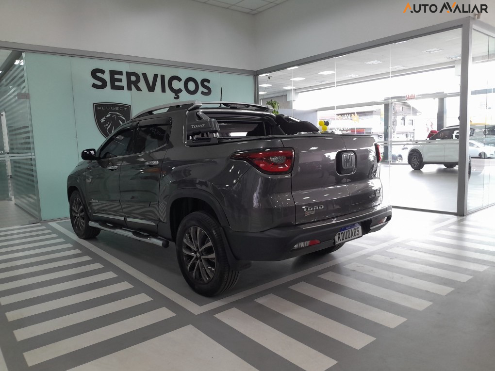 FIAT TORO 2.0 16V TURBO DIESEL RANCH 4WD AT9