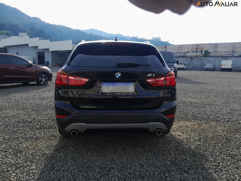 BMW X1 2.0 16V TURBO ACTIVEFLEX XDRIVE25I SPORT 4P AUTOMATICO