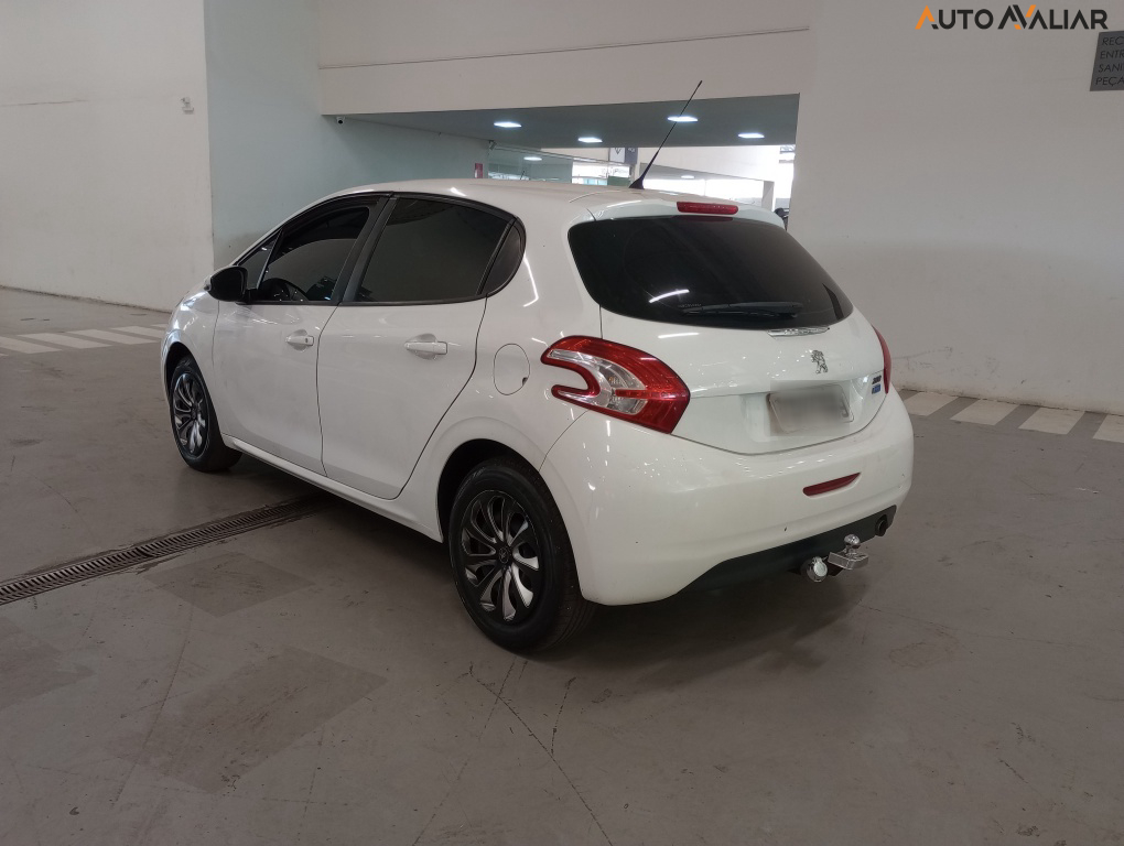 PEUGEOT 208 1.5 ACTIVE PACK 8V FLEX 4P MANUAL