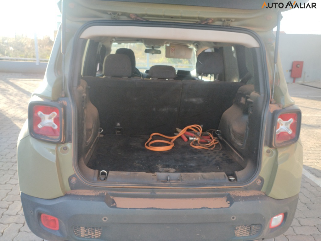 JEEP RENEGADE 2.0 16V TURBO DIESEL LONGITUDE 4P 4X4 AUTOMATICO