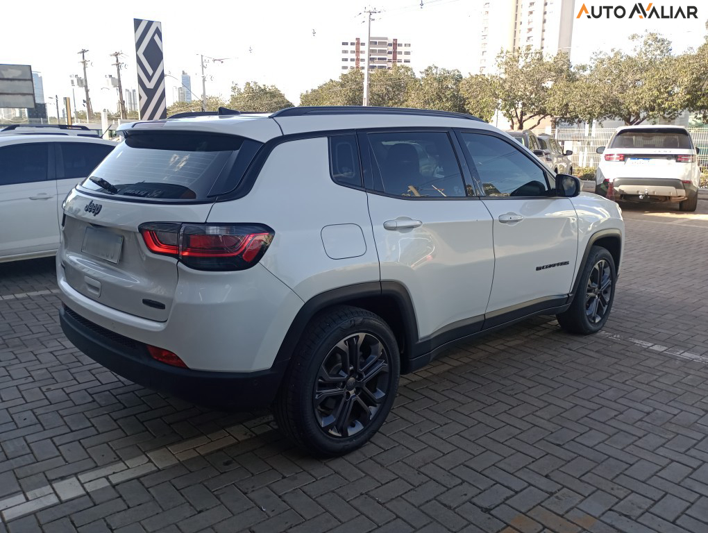 JEEP COMPASS 1.3 T270 TURBO FLEX LONGITUDE AT6