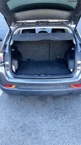 JEEP COMPASS 1.3 T270 TURBO FLEX LONGITUDE AT6