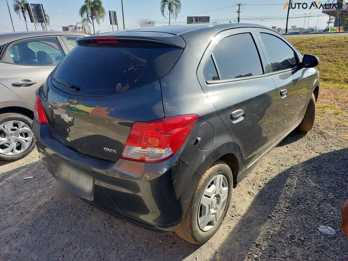 CHEVROLET ONIX 1.0 MPFI LS 8V FLEX 4P MANUAL
