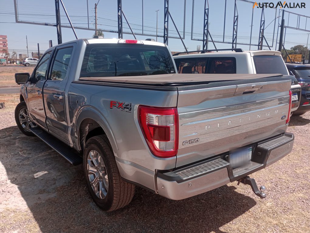 FORD F-150 5.0 V8 GASOLINA CD PLATINUM FX4 AUTOMATICO