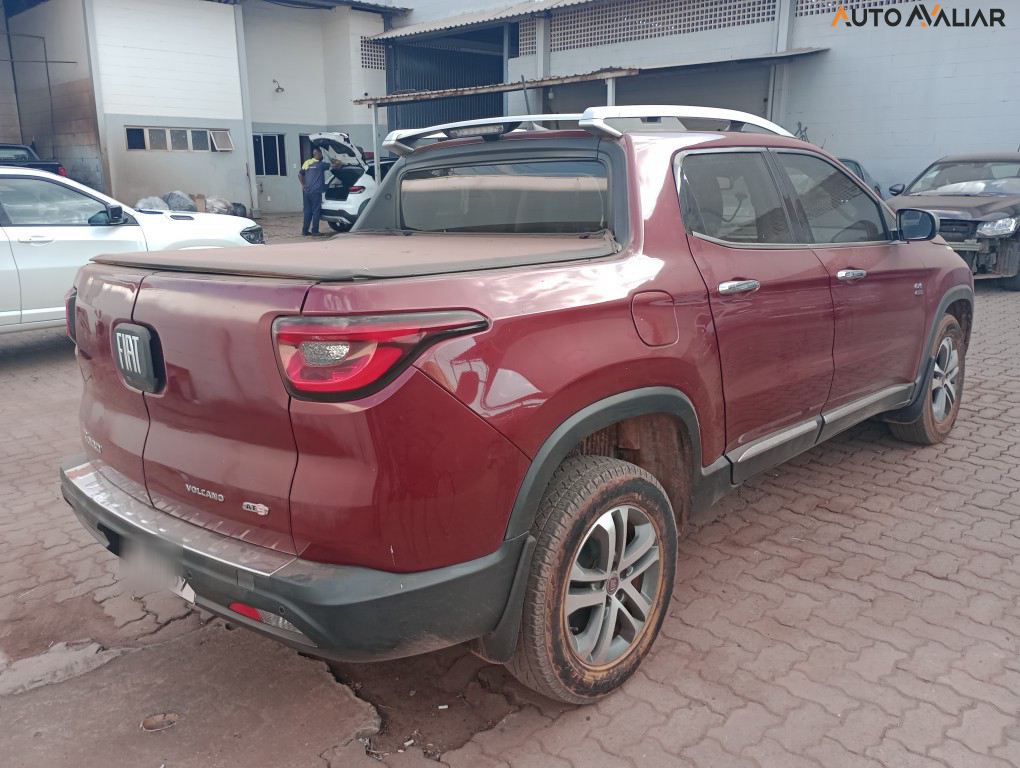 FIAT TORO 2.0 16V TURBO DIESEL VOLCANO 4WD AT9