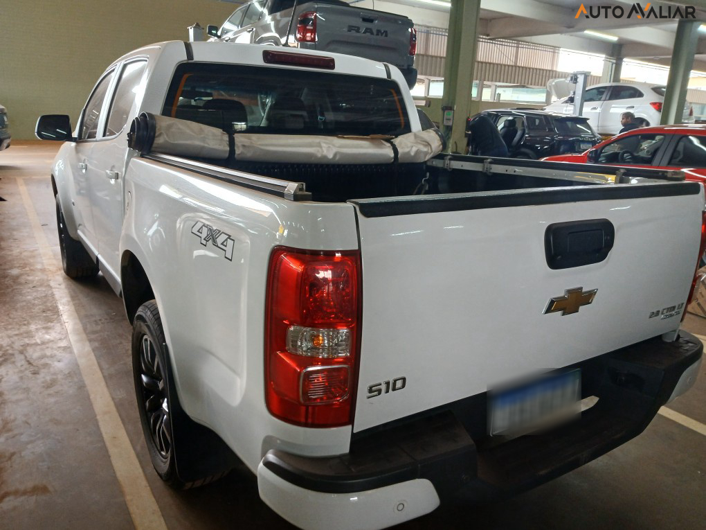 CHEVROLET S10 2.8 16V TURBO DIESEL LT CD 4X4 AUTOMÁTICO
