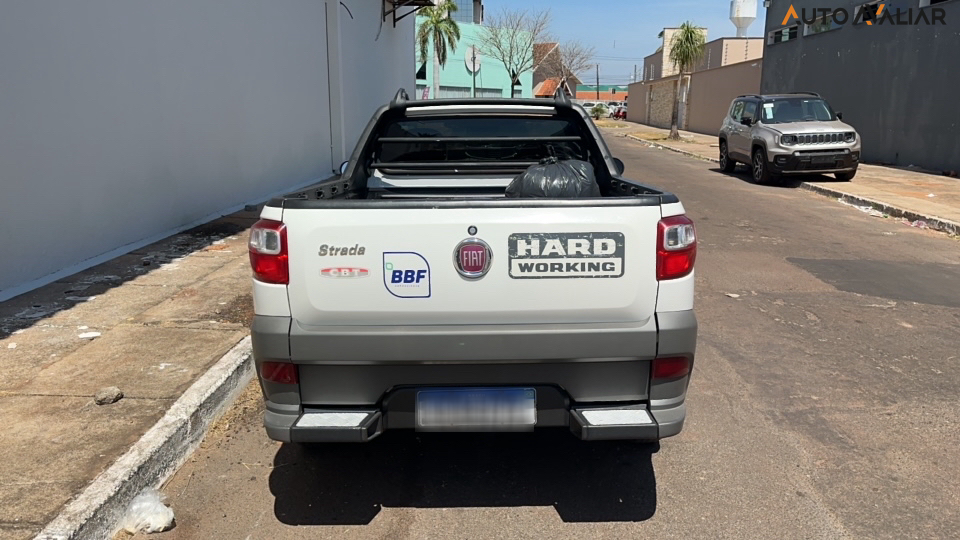 FIAT STRADA 1.4 MPI HARD WORKING CS 8V FLEX 2P MANUAL