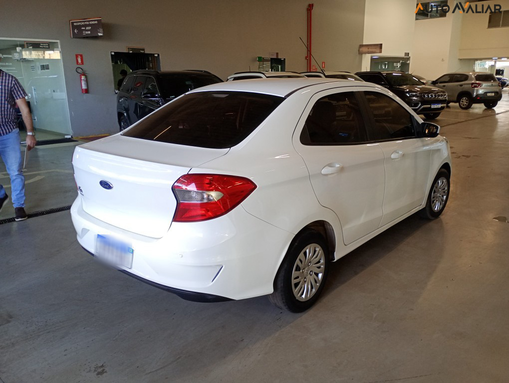 FORD KA+ 1.0 SE/SE PLUS TiVCT Flex 4p