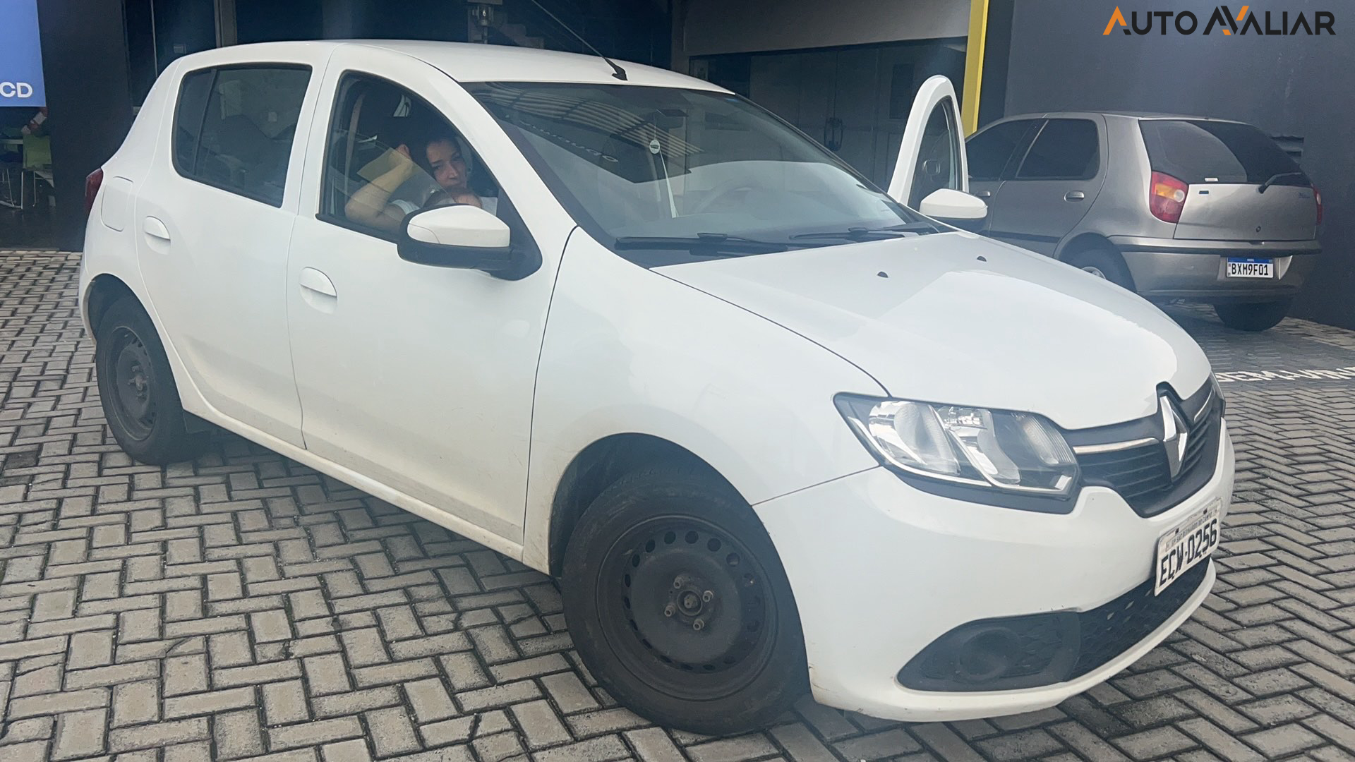 RENAULT SANDERO 1.0 12V SCE FLEX EXPRESSION MANUAL