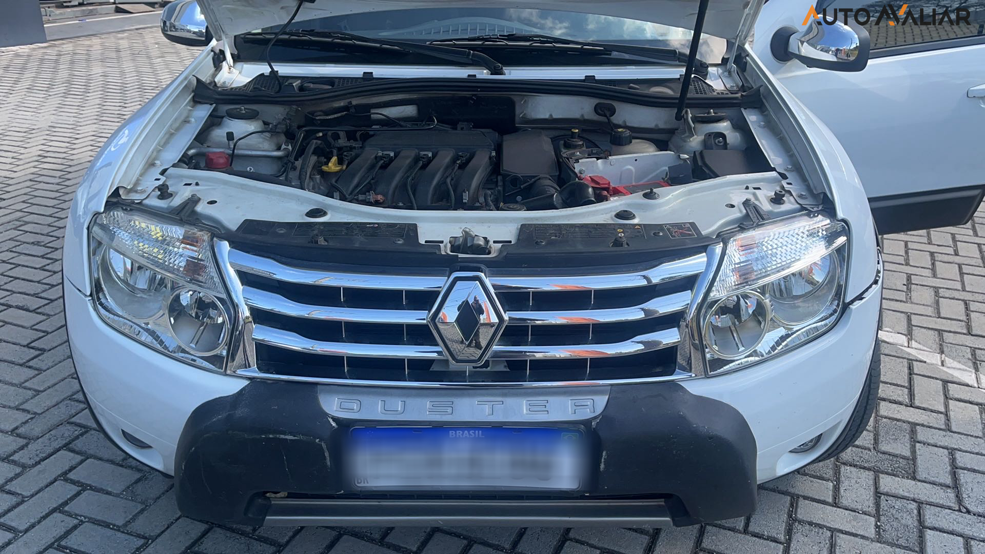 RENAULT DUSTER 2.0 DYNAMIQUE 4X2 16V FLEX 4P AUTOMATICO