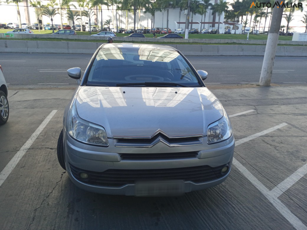 CITROEN C4 2.0 GLX 16V FLEX 4P AUTOMATICO