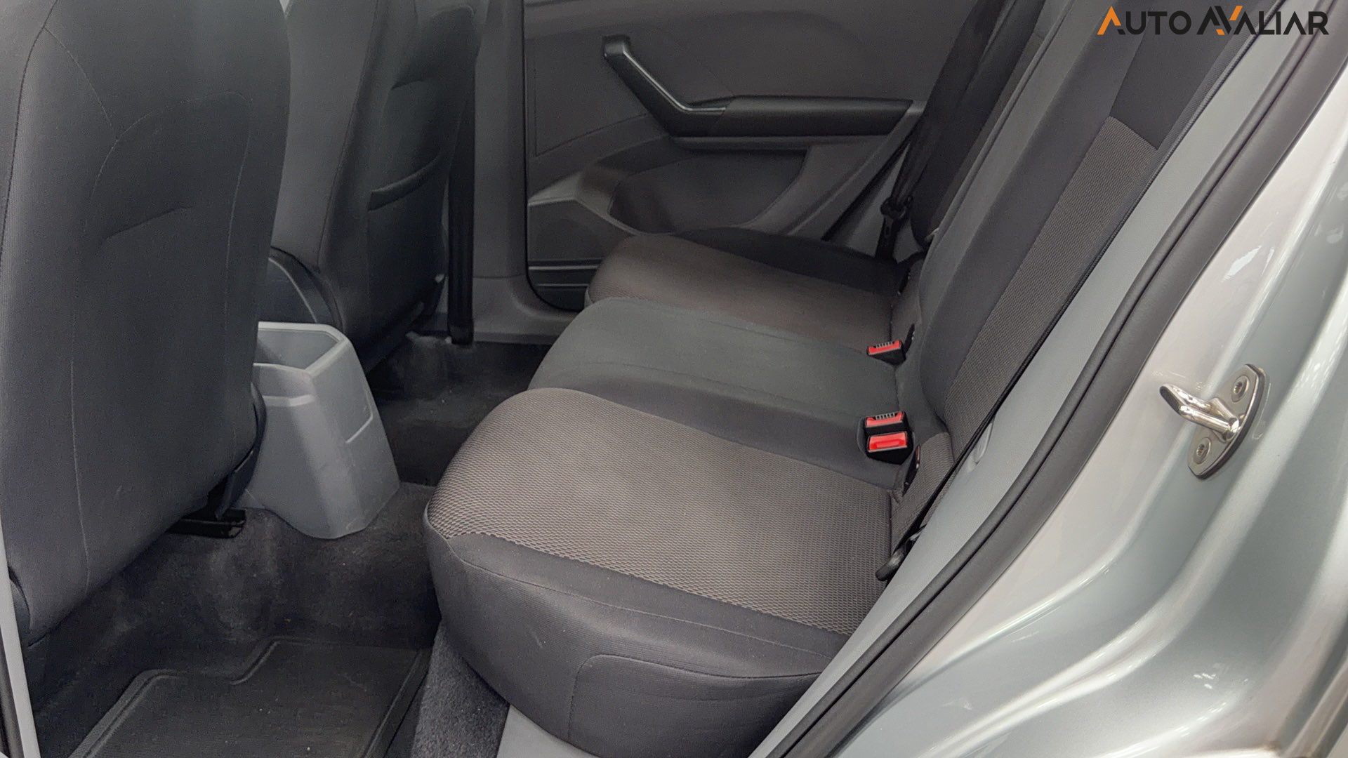 VOLKSWAGEN T-CROSS 1.0 200 TSI TOTAL FLEX SENSE AUTOM&Aacute;TICO