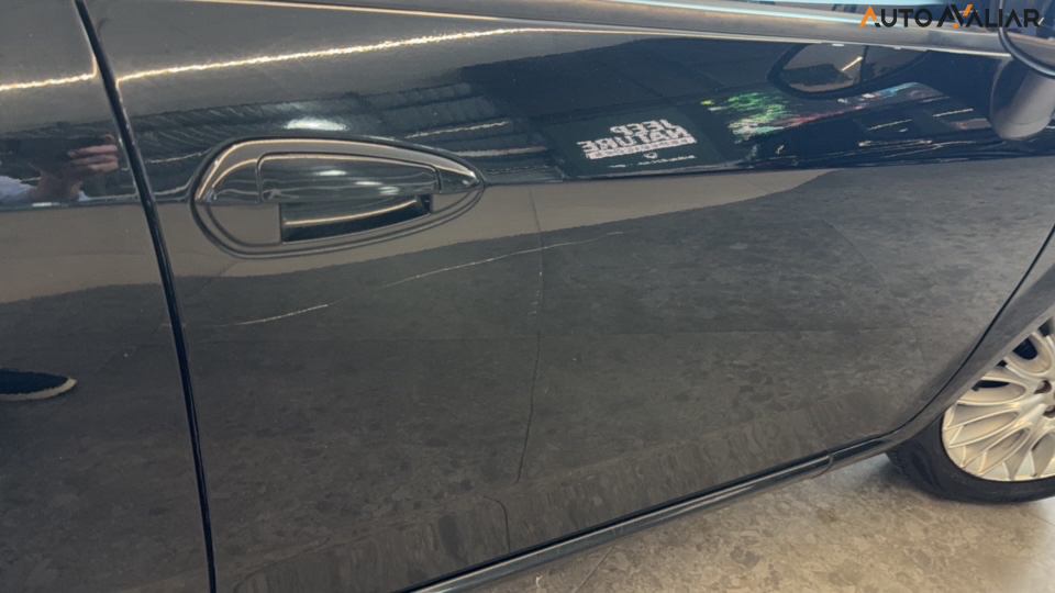 FIAT PUNTO 1.6 ESSENCE 16V FLEX 4P AUTOMATIZADO