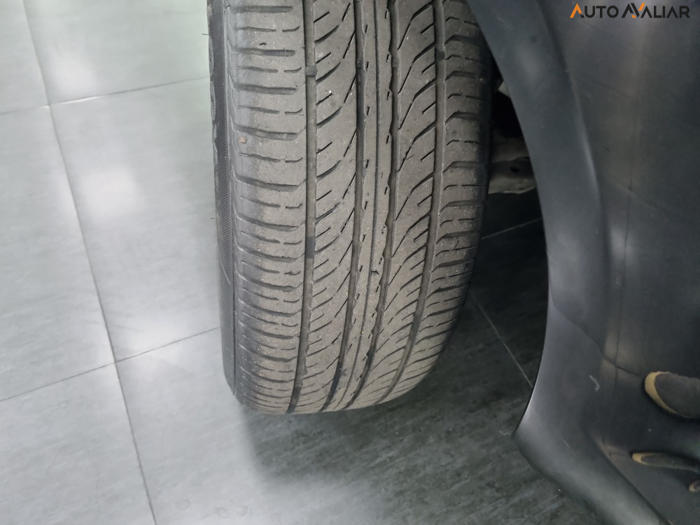 HYUNDAI TUCSON 2.0 MPFI GLS 16V 143CV 2WD FLEX 4P AUTOMATICO