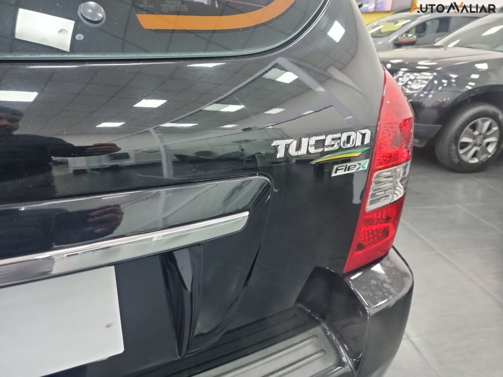 HYUNDAI TUCSON 2.0 MPFI GLS 16V 143CV 2WD FLEX 4P AUTOMATICO
