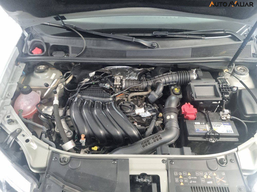 RENAULT SANDERO 1.6 16V SCE FLEX ZEN AUTOMATICO