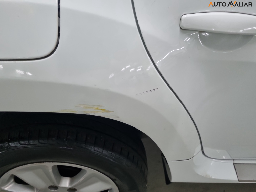 RENAULT DUSTER 2.0 DYNAMIQUE 4X2 16V FLEX 4P AUTOMATICO