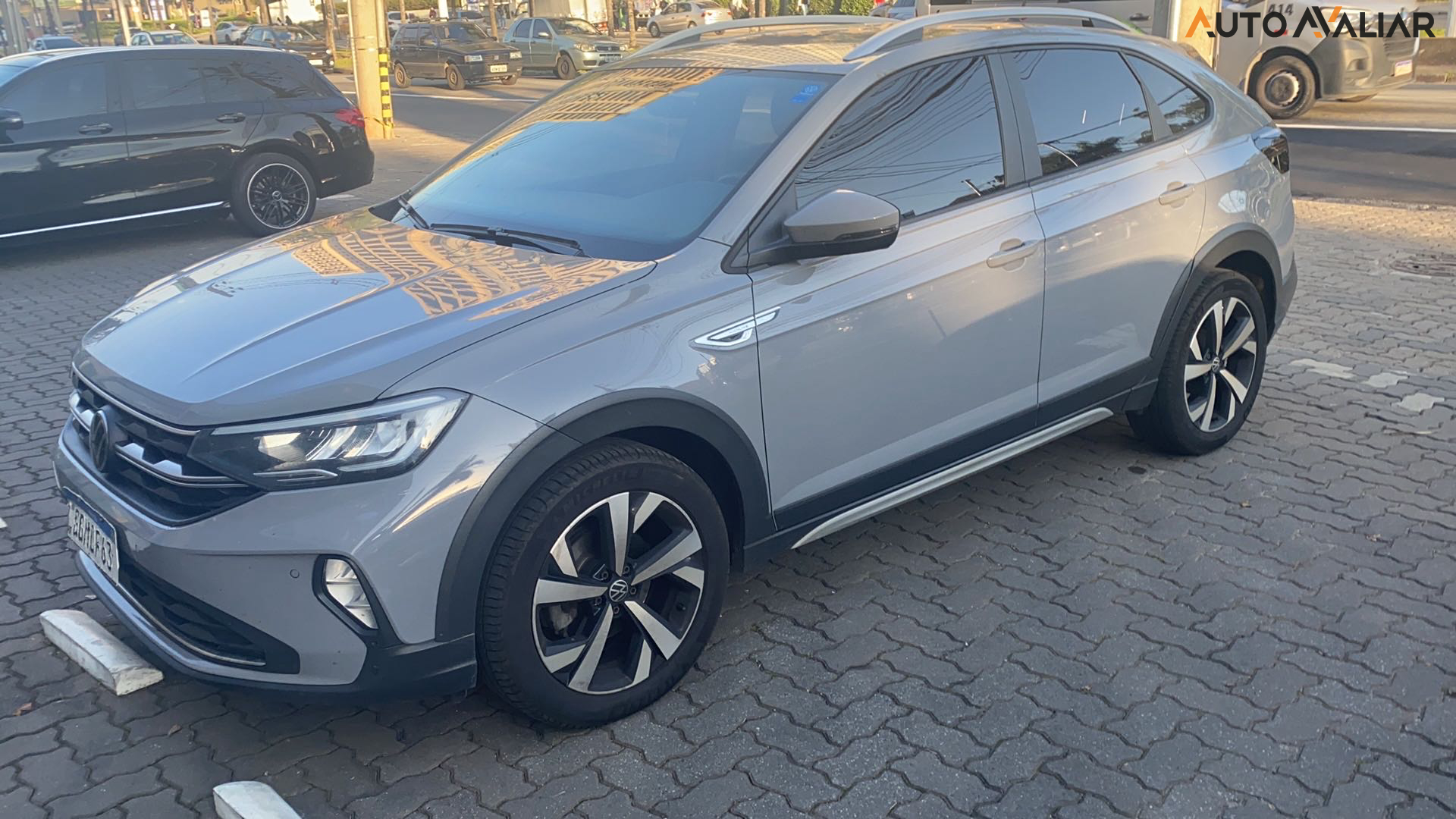 VOLKSWAGEN NIVUS 1.0 200 TSI TOTAL FLEX HIGHLINE AUTOMÁTICO