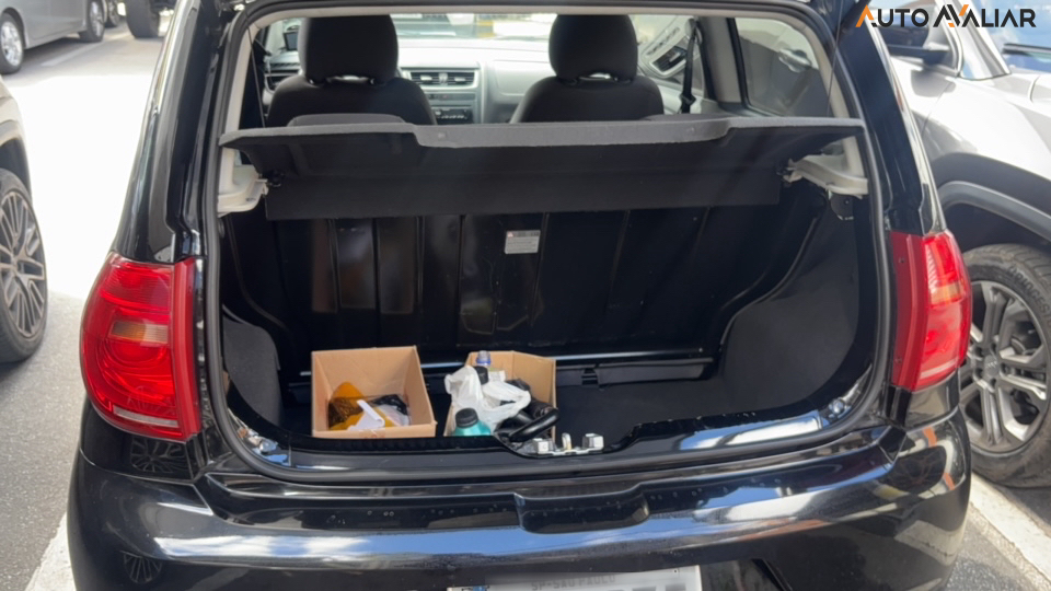 VOLKSWAGEN FOX 1.0 MI 8V FLEX 2P MANUAL