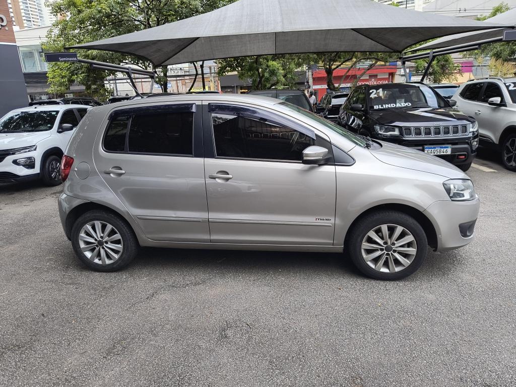 VOLKSWAGEN FOX 1.6 MI 8V FLEX 4P MANUAL