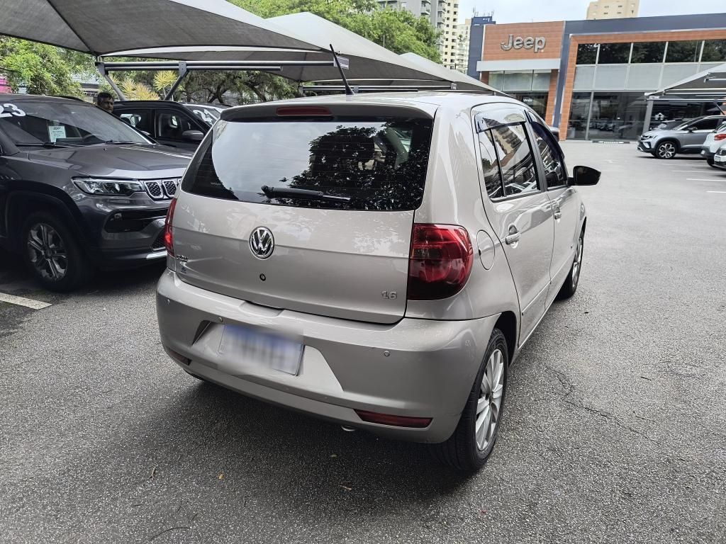VOLKSWAGEN FOX 1.6 MI 8V FLEX 4P MANUAL