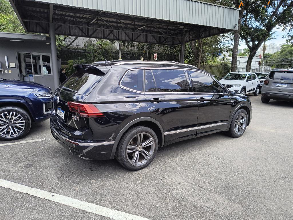 VOLKSWAGEN TIGUAN 2.0 350 TSI GASOLINA ALLSPACE R-LINE 4MOTION DSG