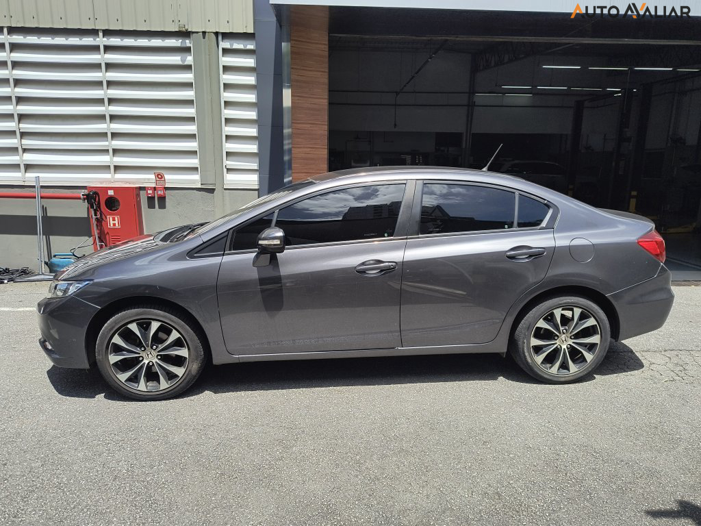 HONDA CIVIC 2.0 LXR 16V FLEX 4P AUTOMATICO