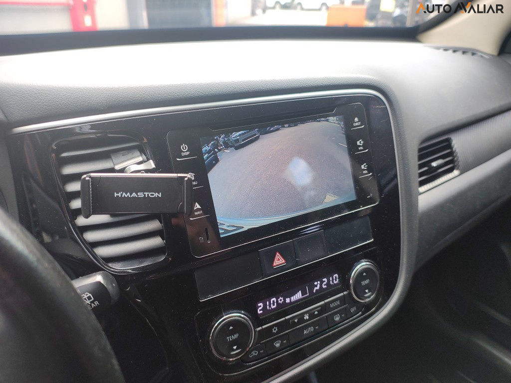 MITSUBISHI OUTLANDER 3.0 GT 4X4 V6 24V GASOLINA 4P AUTOMATICO