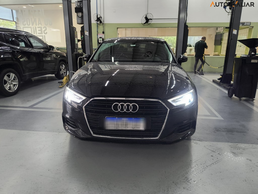 AUDI A3 1.4 TFSI SEDAN AMBIENTE 16V FLEX 4P TIPTRONIC