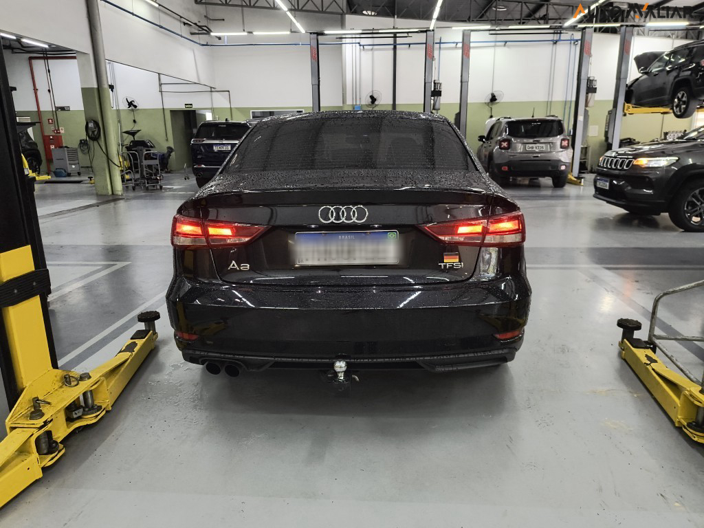 AUDI A3 1.4 TFSI SEDAN AMBIENTE 16V FLEX 4P TIPTRONIC