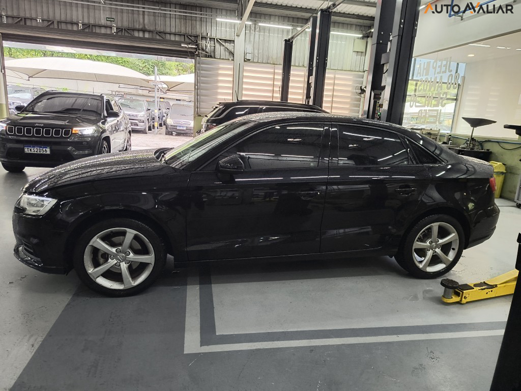 AUDI A3 1.4 TFSI SEDAN AMBIENTE 16V FLEX 4P TIPTRONIC