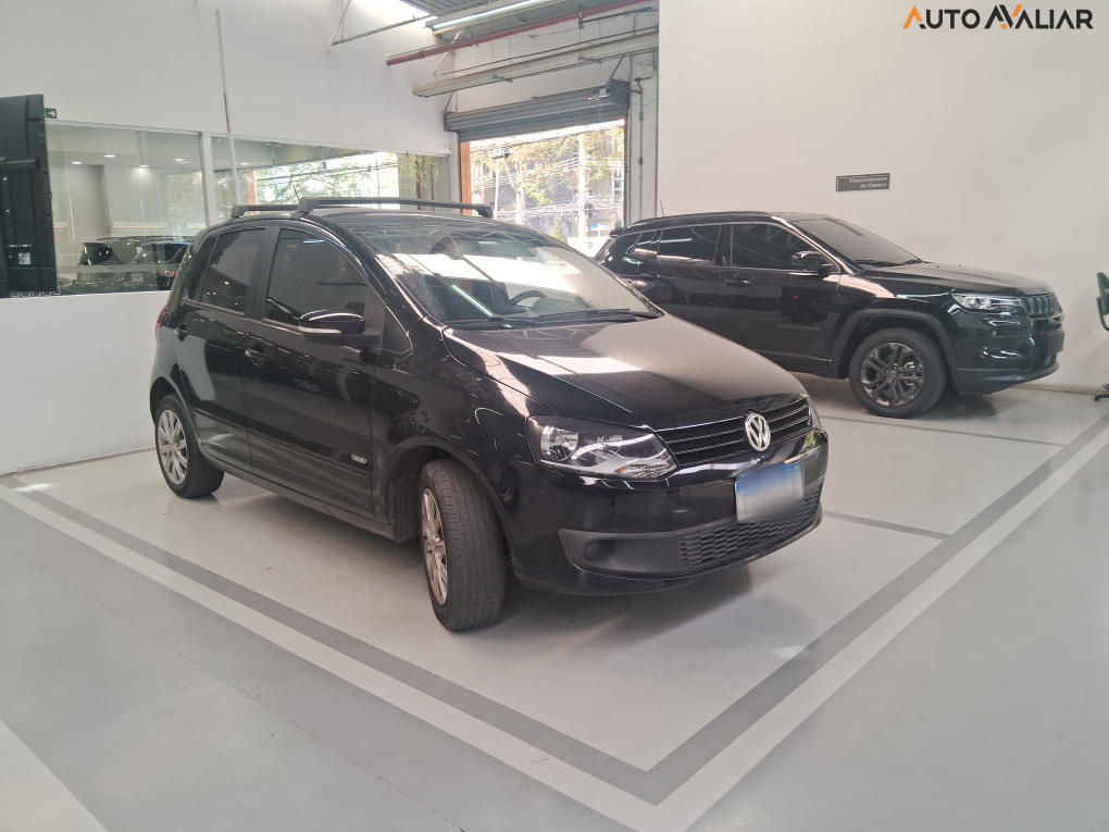 VOLKSWAGEN FOX 1.0 MI TREND 8V FLEX 4P MANUAL
