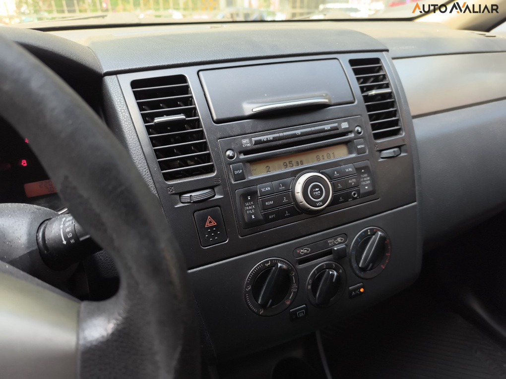 NISSAN TIIDA 1.8 SEDAN 16V FLEX 4P MANUAL