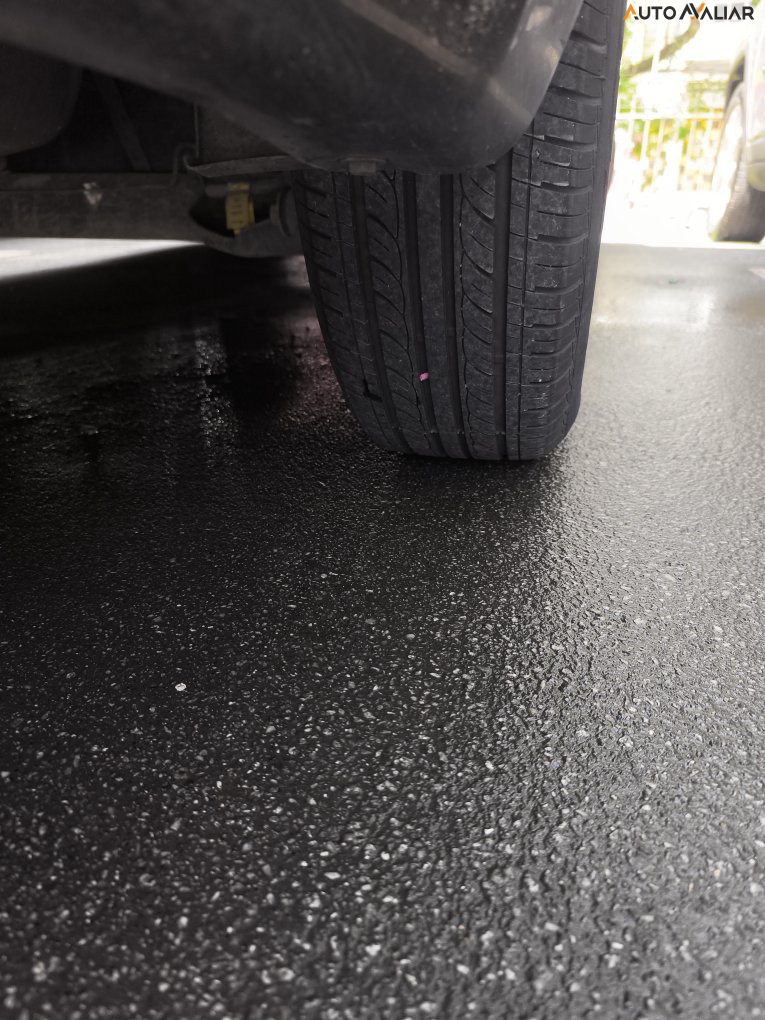 NISSAN TIIDA 1.8 SEDAN 16V FLEX 4P MANUAL