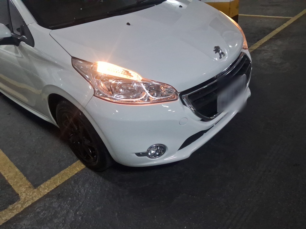 PEUGEOT 208 1.5 ALLURE 8V FLEX 4P MANUAL