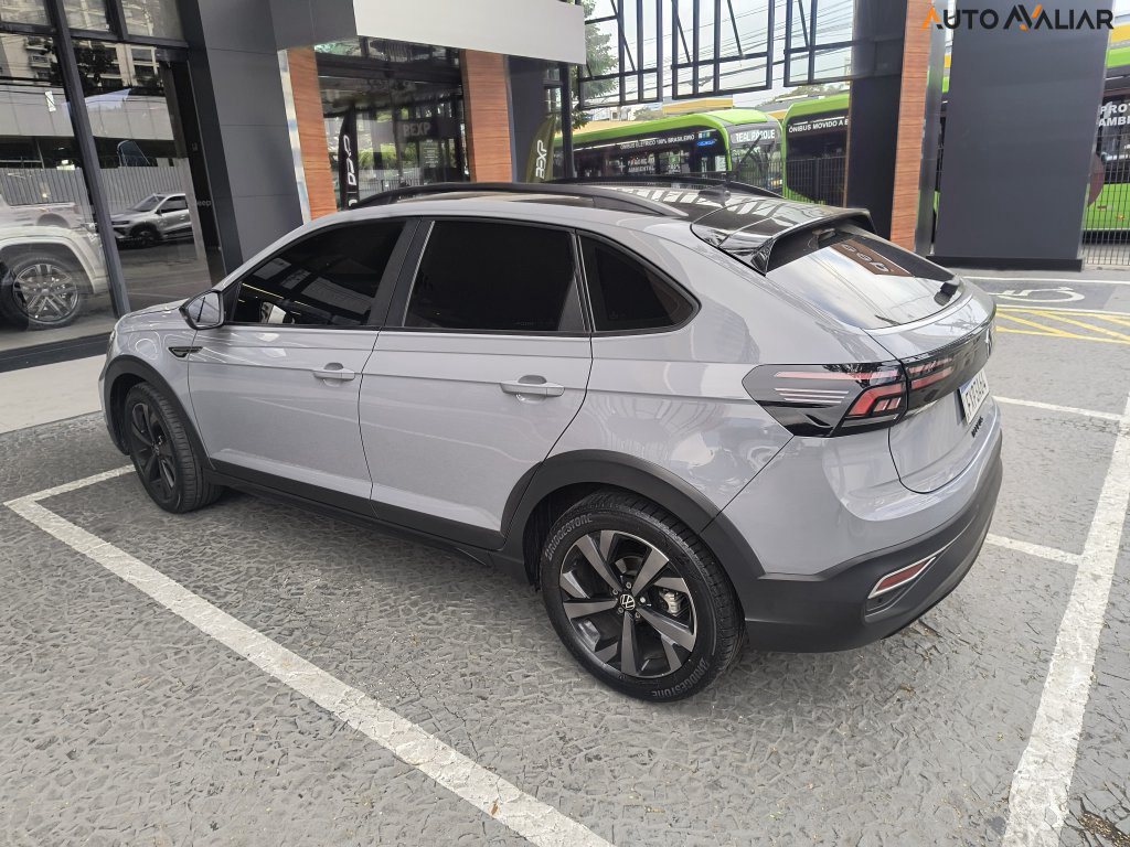 VOLKSWAGEN NIVUS 1.0 200 TSI TOTAL FLEX HIGHLINE AUTOMÁTICO