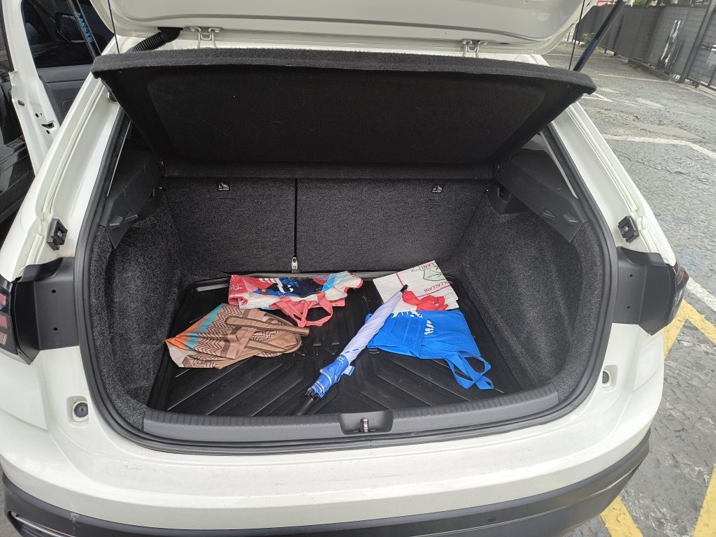 VOLKSWAGEN NIVUS 1.0 200 TSI TOTAL FLEX COMFORTLINE AUTOM&Aacute;TICO