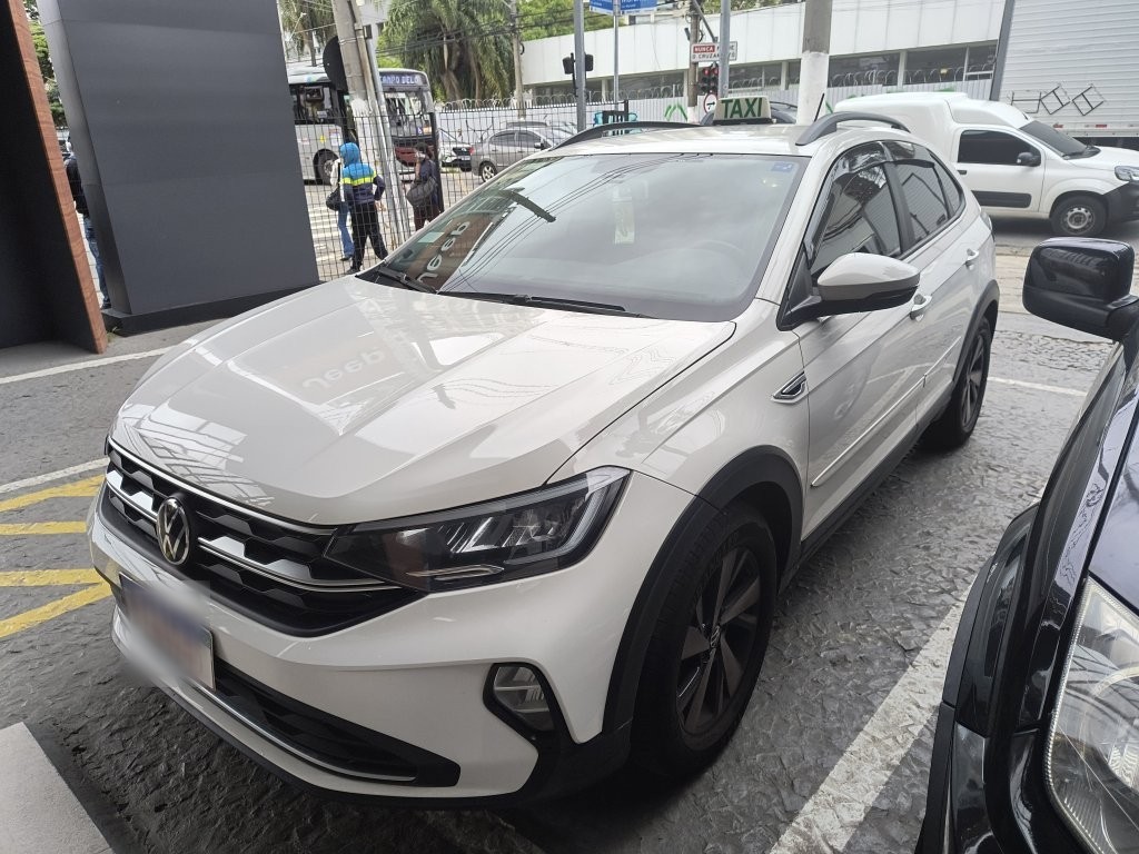 VOLKSWAGEN NIVUS 1.0 200 TSI TOTAL FLEX COMFORTLINE AUTOM&Aacute;TICO