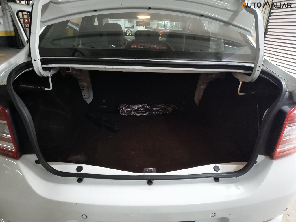 RENAULT LOGAN 1.0 12V SCE FLEX ZEN MANUAL