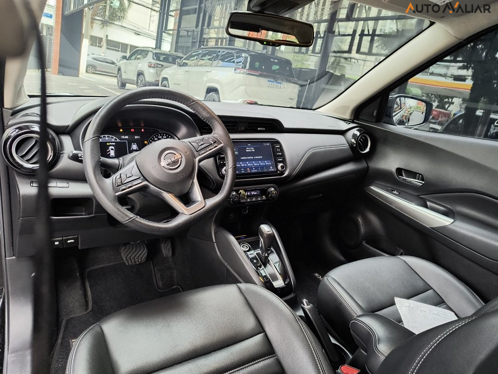 NISSAN KICKS 1.6 EXCLUSIVE 16V FLEX AUT.