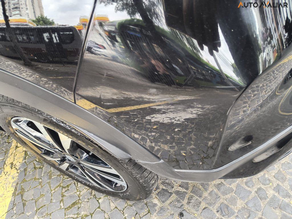 NISSAN KICKS 1.6 EXCLUSIVE 16V FLEX AUT.