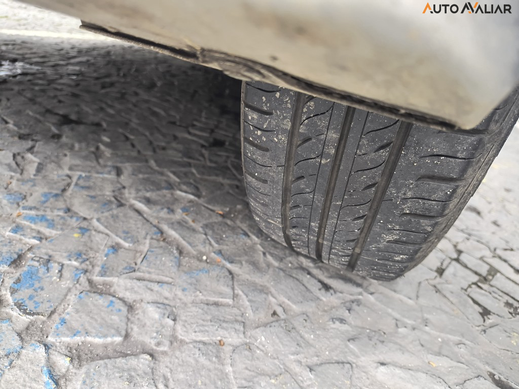 HYUNDAI HB20 1.6 PREMIUM 16V FLEX 4P AUTOMATICO