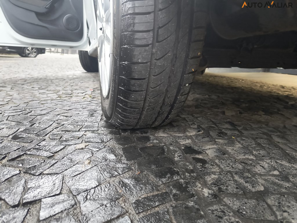 RENAULT LOGAN 1.0  12V SCE FLEX ZEN MANUAL