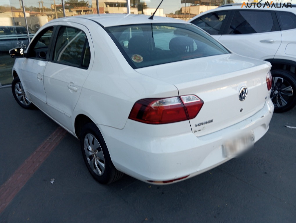 VOLKSWAGEN VOYAGE 1.6 MI CITY 8V FLEX 4P MANUAL