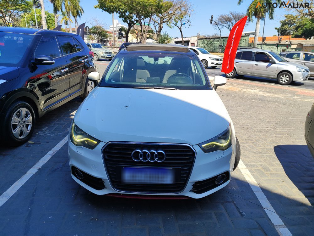 AUDI A1 (CONFORTO)1.4 16VTB FSI(ST)