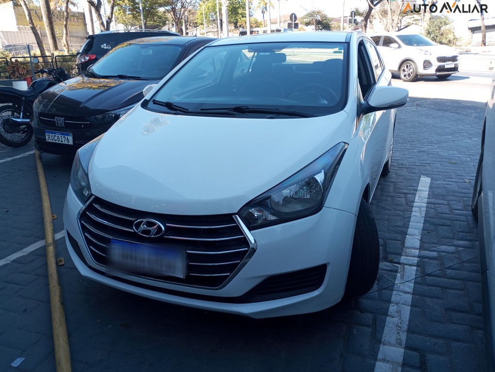 HYUNDAI HB20S 1.6 COMFORT PLUS 16V FLEX 4P AUTOMATICO