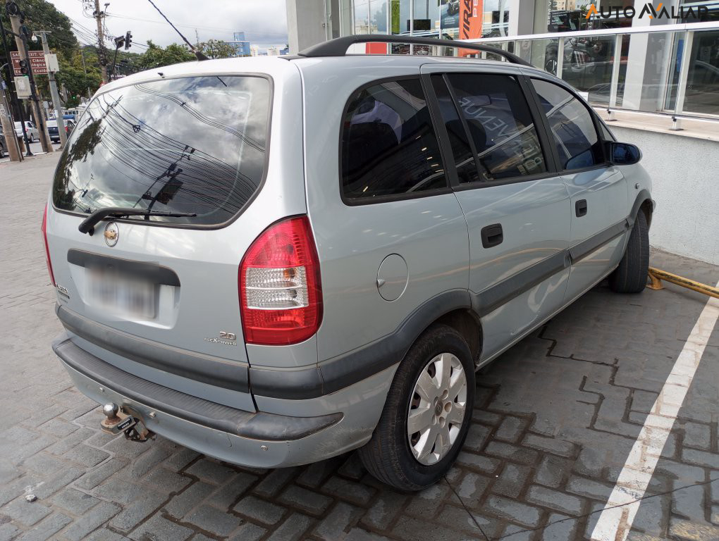 CHEVROLET ZAFIRA 2.0 MPFI EXPRESSION 8V FLEX 4P AUTOMATICO