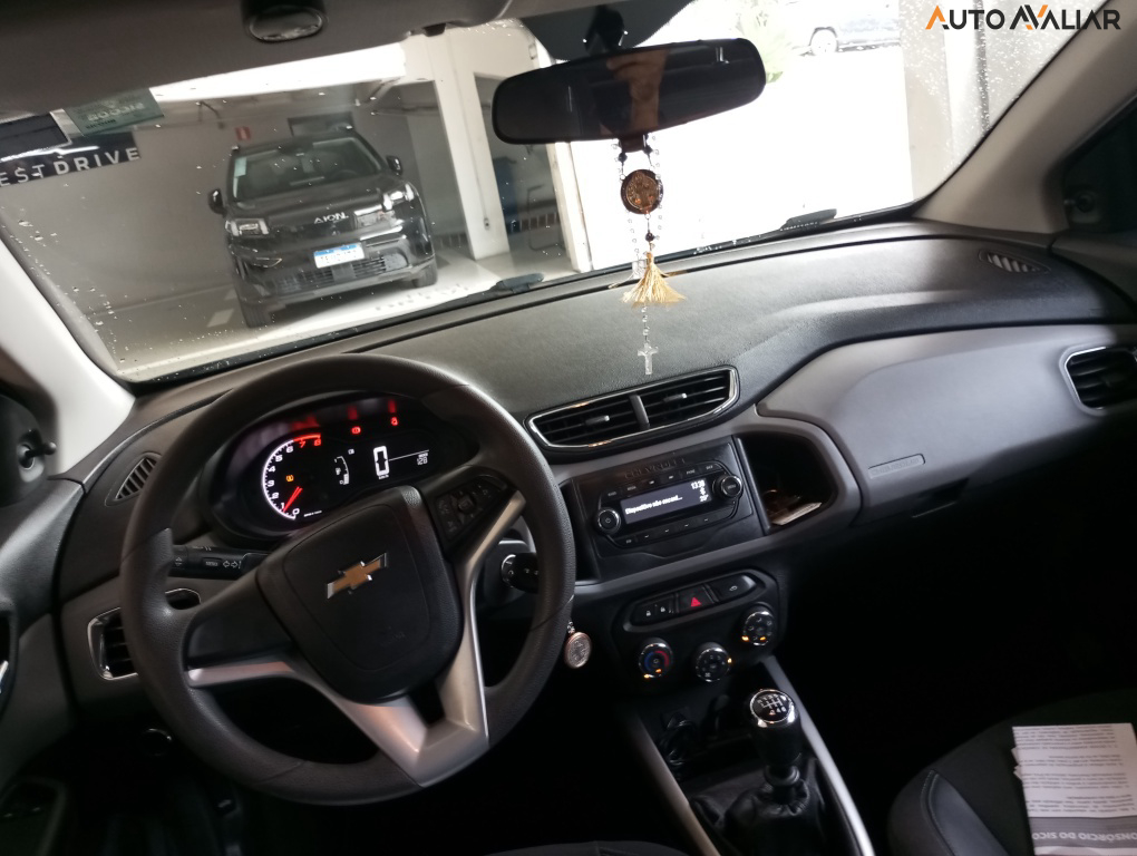 CHEVROLET ONIX 1.0 MPFI LT 8V FLEX 4P MANUAL
