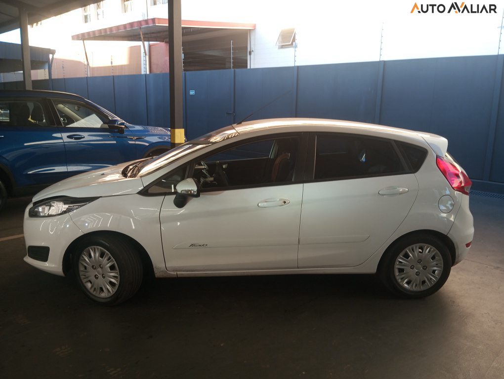 FORD FIESTA 1.6 SE HATCH 16V FLEX 4P MANUAL
